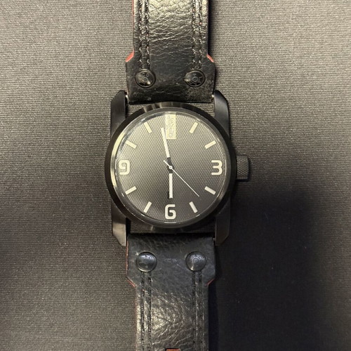 Levi's men's watch genuine leather like new, black
