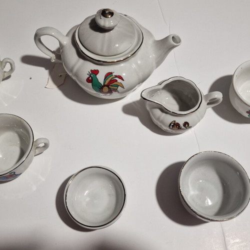Vintage Mini Porcelain Children's Tea Set used, 8 pieces with animals
