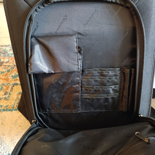 Diplomat Briefcase used with laptop compartment, black