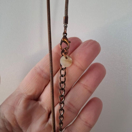 Necklace with thin metal chain and 3 pendants like new, gray-beige