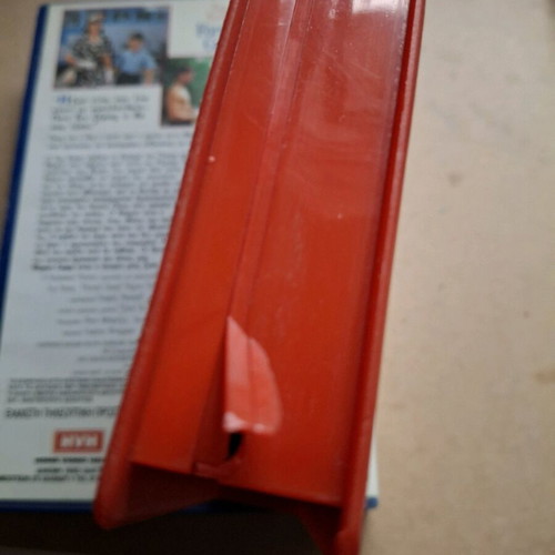Red Heat VHS used, subtitles