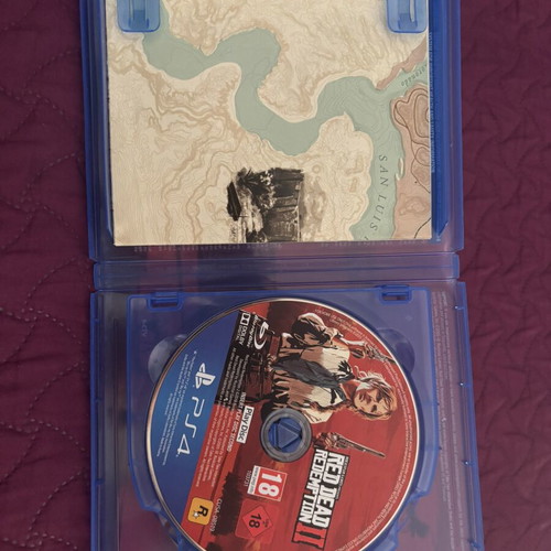Red Dead Redemption 2 PS4 game with map