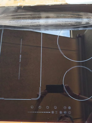 Karienvir Induction Hob 60 cm new, 4 plates with flex zones