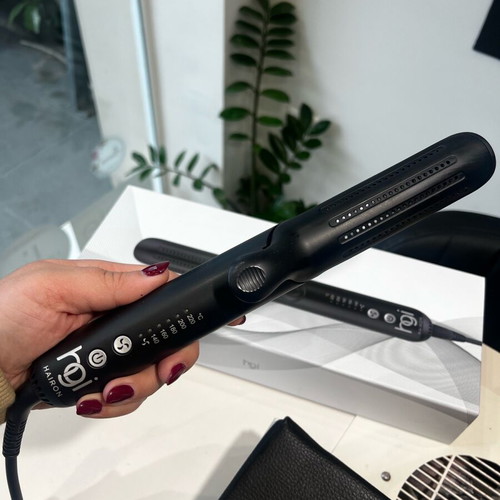 Hgi Professional Hair Straightener like new with air option for less heat