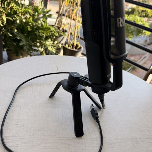 Rode NT-USB condenser microphone like new