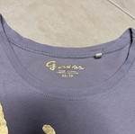 Guess T-shirt women's XS purple used, short sleeve