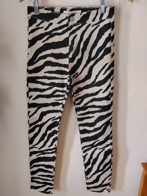 Pink Woman animal print high-rise pants small size like new