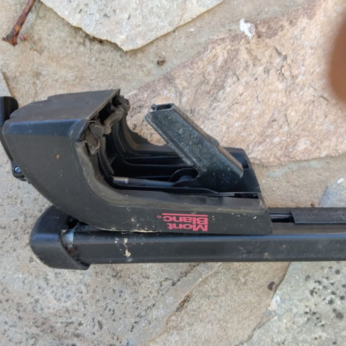 Mont Blanc Activa ReadyFit 1260 Roof Bars like new