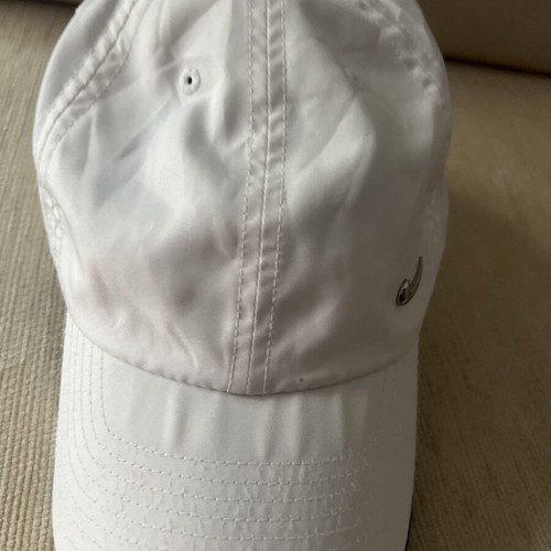 Nike hat white, like new, one size