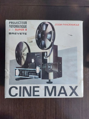 8 and Super 8 Projector used, Made in Italy