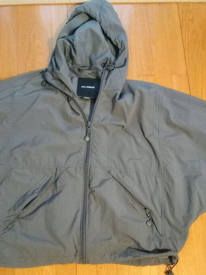 Pull and Bear windbreaker for girls XS gray like new
