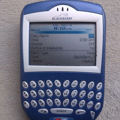 Blackberry 7230 like new with screen issue