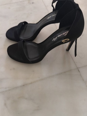 Πέδιλα Sante μαύρα 10ποντα καινούργια, μέγεθος 40