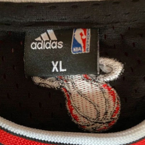 NBA Lebron James Heat 6 basketball jersey, adidas, size XL