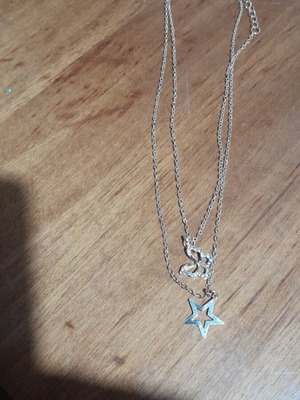 Set of 2 gold-colored necklaces new