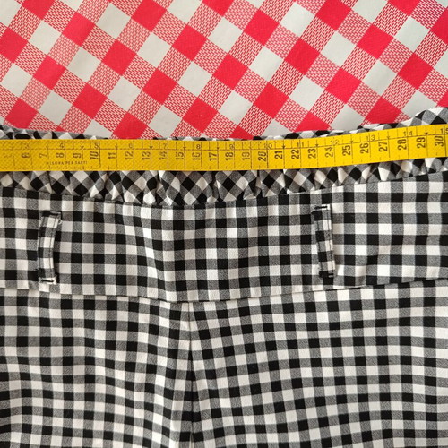 Zara Gingham Print High Waist Shorts XS like new, black and white
