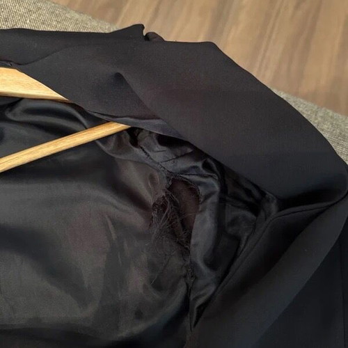 Women's black slim fit blazer size L like new