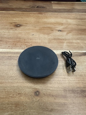 Xiaomi Wireless Charger Qi Pad 10W like new