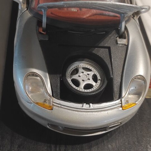 Porsche Boxster Maisto μοντέλο diecast υπό κλίμακα 1:18 σαν καινούργιο