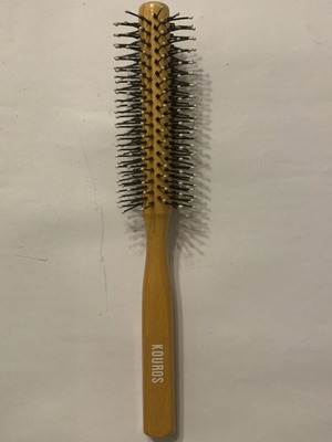 Comb like new, as shown