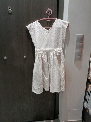 Orchestra girls' dress size 10 white like new
