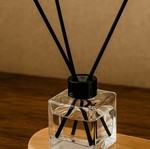 Aromatic room diffuser with sticks 100ml new