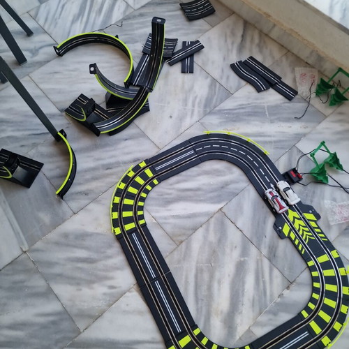 Complete Slot Car Track Like New