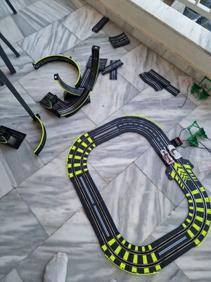 Complete Slot Car Track Like New