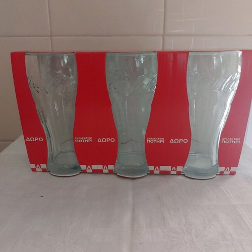 Collectible Coca-Cola glass cups set of 3, new