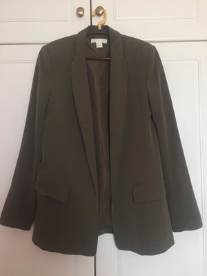 H&M jacket used, size small no36
