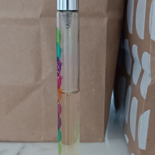 Clinique Foundation new with gifts shade Ivory