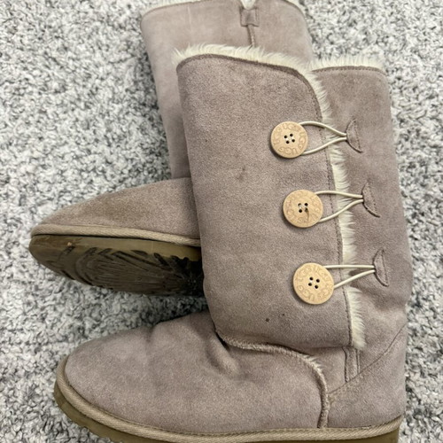 Ugg Australia Classic Tall Bailey Button boots used, size 42, taupe