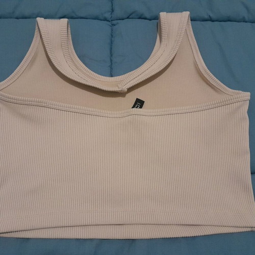 H&M beige t-shirt like new, size M