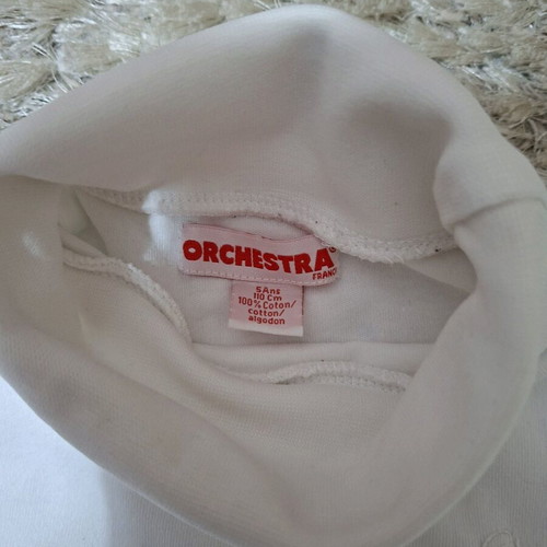 Orchestra turtleneck shirt 5 years like new, white