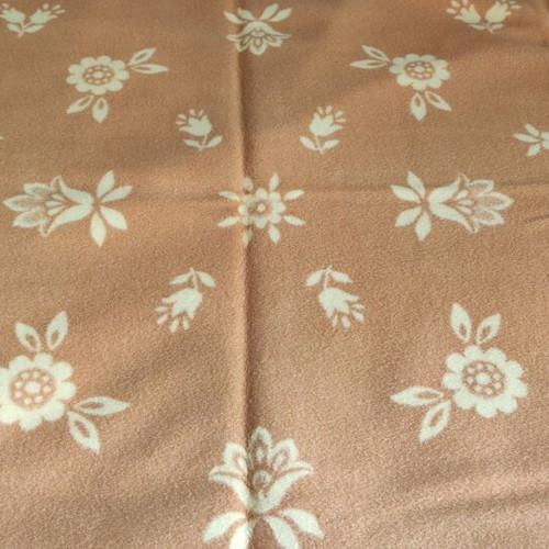 Double-sided wool blanket like new