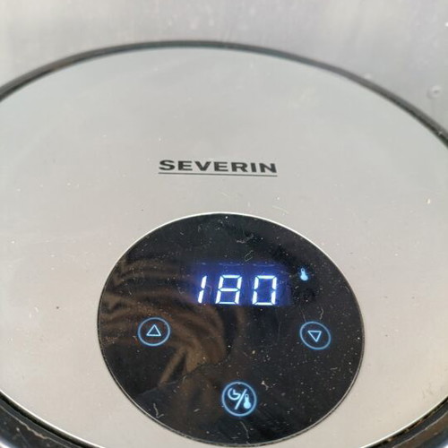 Severin air fryer FR 2455H, 1.8L, 900W, digital touch screen