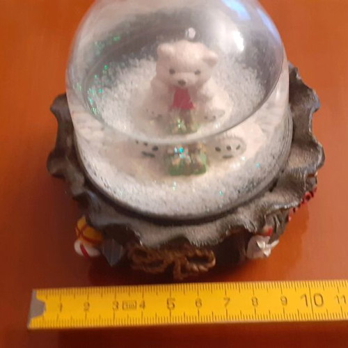 Glass globe with teddy bear like new