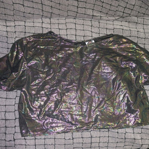Metallic top em's the label used, size S/M, purple