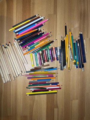 Set of used pencils, Faber Castell and Giotto colored pencils and more