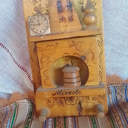 Wooden traditional Metsovo souvenir like new