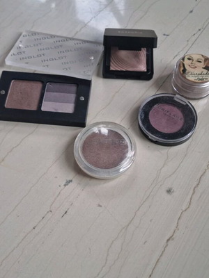 Eyeshadows like new