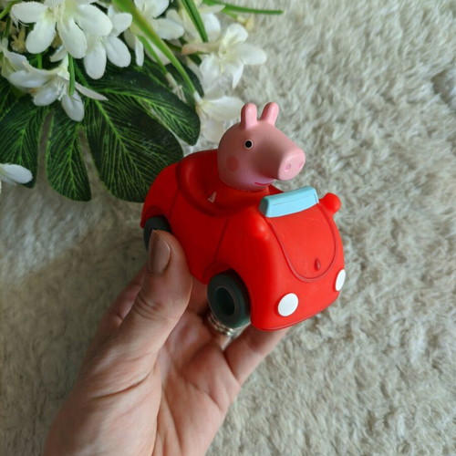 Peppa Pig figure car used