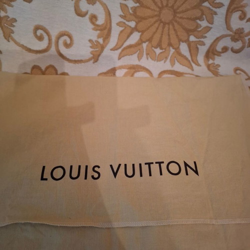 Louis Vuitton dust bag 42x35 cm like new