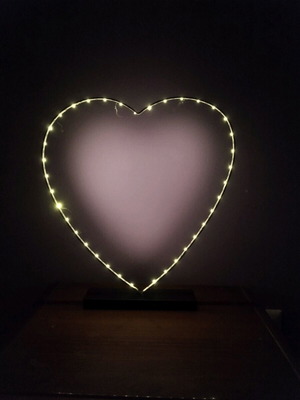 Led lamp in heart shape like new