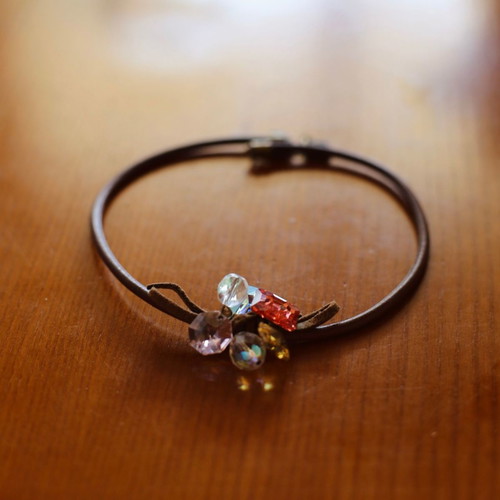 Choker with colored stones used