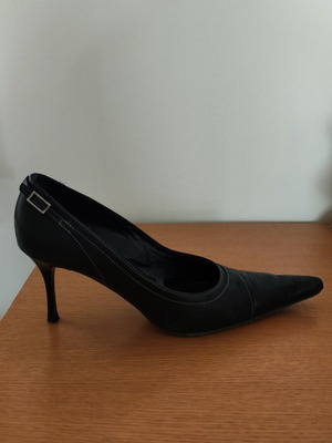 Tsitsivas pointed leather pump used, black, size 39