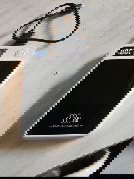 Power bank 10.000 ασυρματο γρήγορη φόρτιση  22.5 w κσινουργιο type-c