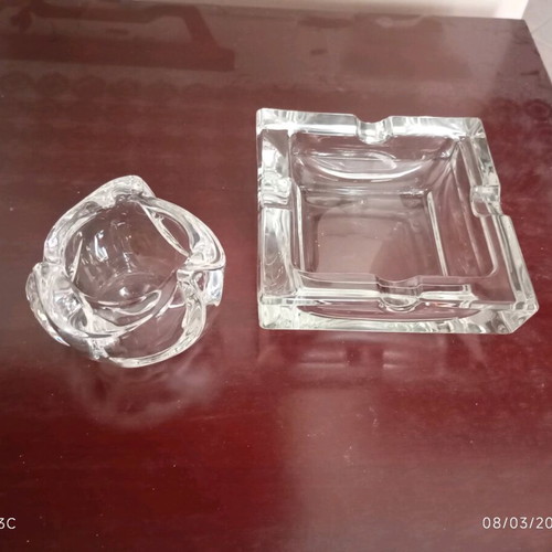 Crystal ashtrays new, set of 2 pieces