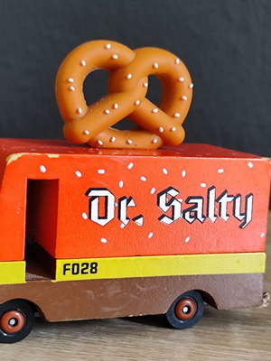 Candyvan Dr. Salty Pretzel Van Candylab Toys μεταχειρισμένο ξύλινο βανάκι