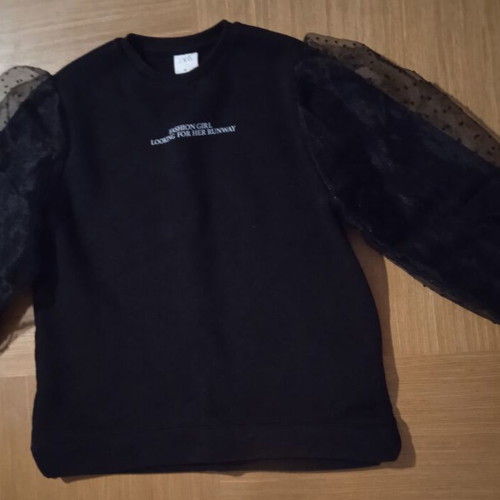 Zara kids sweatshirt new, black, with tulle sleeves